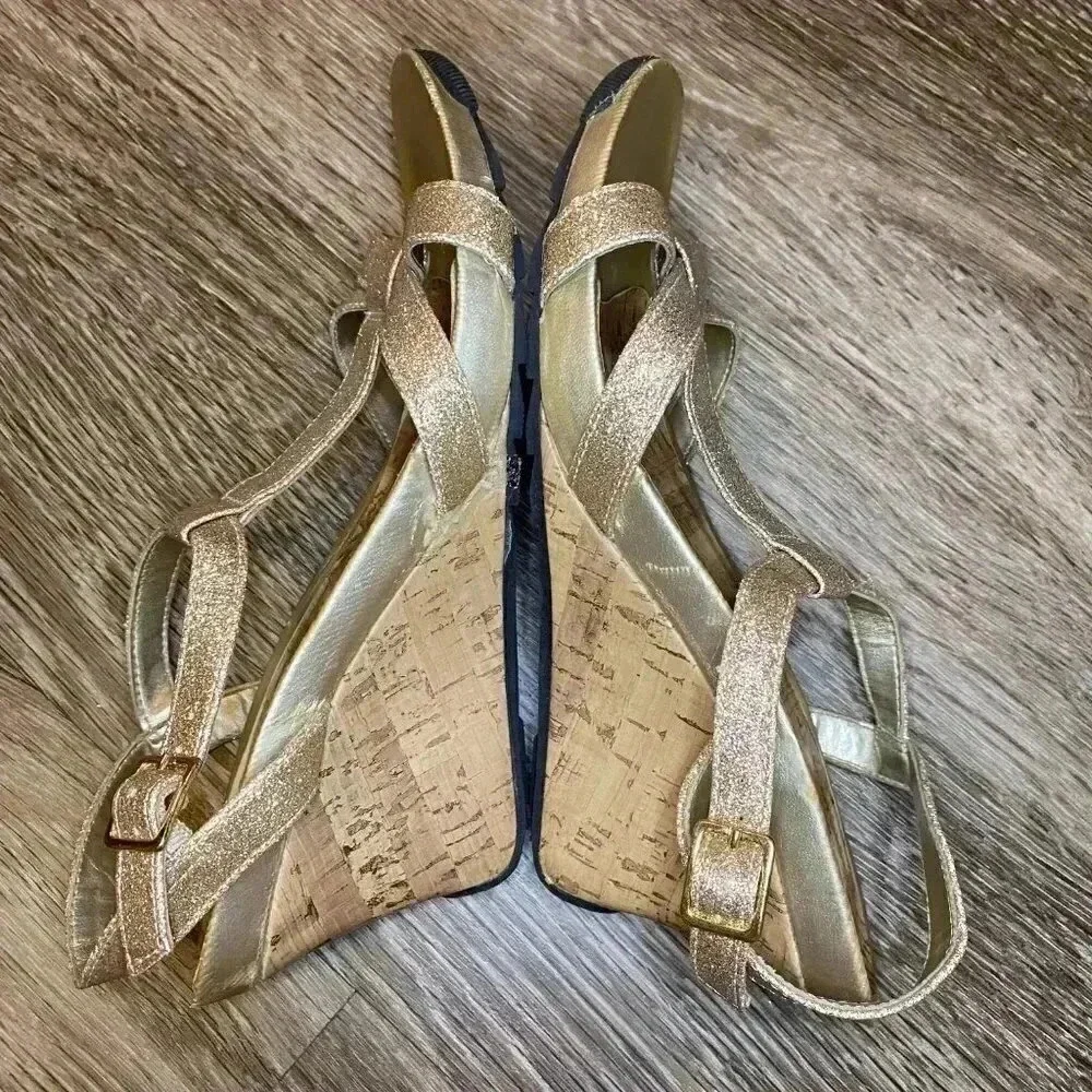 Gold Wedge Sandal - 8.5